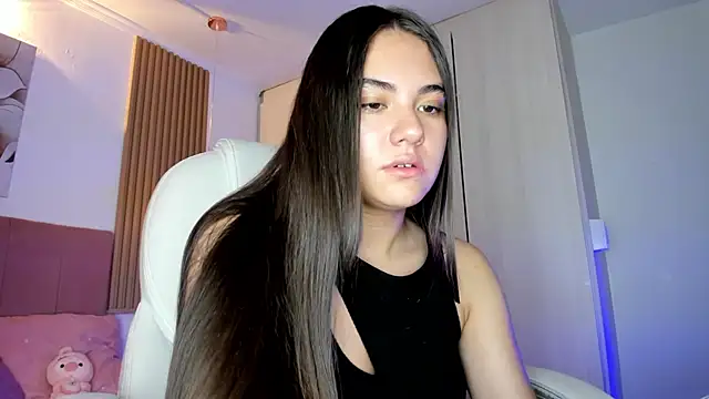 Snapshot of mia_nevaeh chatting on 05-05-26, 07:28 mia nevaeh online show from 05-05-26, 07:28