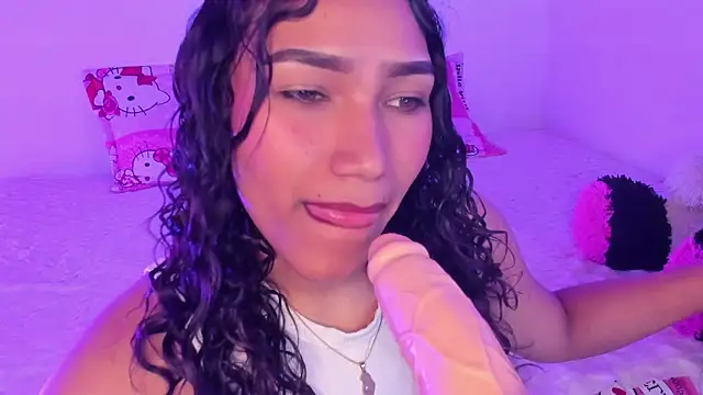 Olivia fx online show from 03-13-25, 04:49