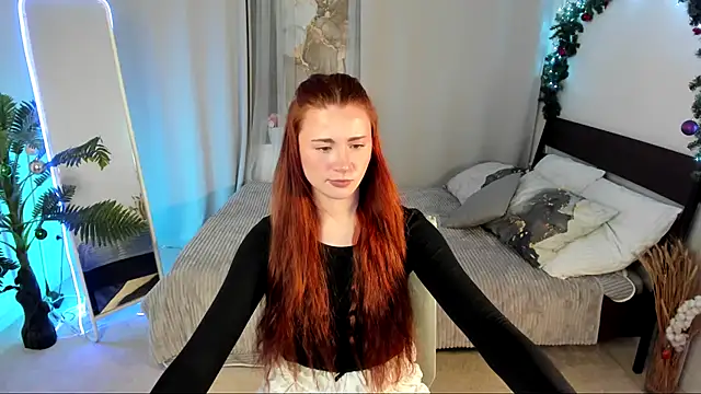 Snapshot of Freckle_Diyana chatting on 12-20-25, 04:21 Freckle Diyana online show from 12-20-25, 04:21