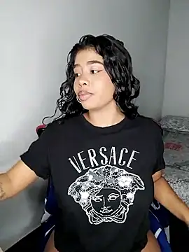 Fanny Klean online show from 11-16-25, 04:28