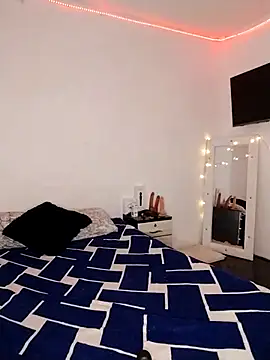 Snapshot of Fanny_Klean chatting on 02-08-26, 05:05 Fanny Klean online show from 02-08-26, 05:05