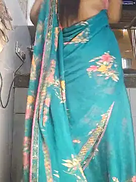 Snapshot of Manpreet_kaur21 chatting on 03-03-25, 06:52 Manpreet kaur21 online show from 03-03-25, 06:52
