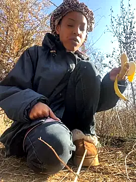 KimiAqua online show from 11-20-25, 03:12