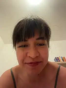 BitchyBratxxx online show from 05-05-26, 07:17