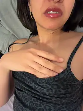 Snapshot of BitchyBratxxx chatting on 03-12-26, 09:30 BitchyBratxxx online show from 03-12-26, 09:30