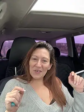 Snapshot of Sexyshysophia chatting on 02-21-25, 10:39 Sexyshysophia online show from 02-21-25, 10:39