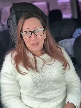 Snapshot of Sexyshysophia chatting on 12-05-24, 10:17 Sexyshysophia online show from 12-05-24, 10:17