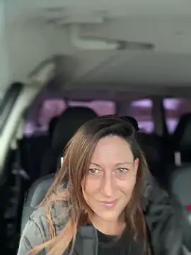 Snapshot of Sexyshysophia chatting on 01-15-25, 10:06 Sexyshysophia online show from 01-15-25, 10:06