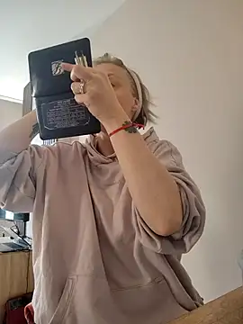 MySweetcum69 online show from 03-31-26, 08:27