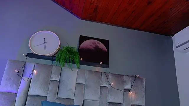 AmyPalmmer online show from 12-14-25, 12:00