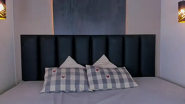 AmyPalmmer online show from 12-02-25, 11:45