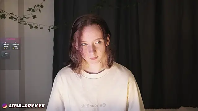 Snapshot of LimaLexxx chatting on 12-04-25, 05:56 LimaLexxx online show from 12-04-25, 05:56