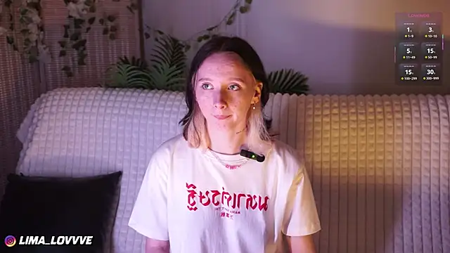 Snapshot of LimaLexxx chatting on 12-18-25, 05:06 LimaLexxx online show from 12-18-25, 05:06