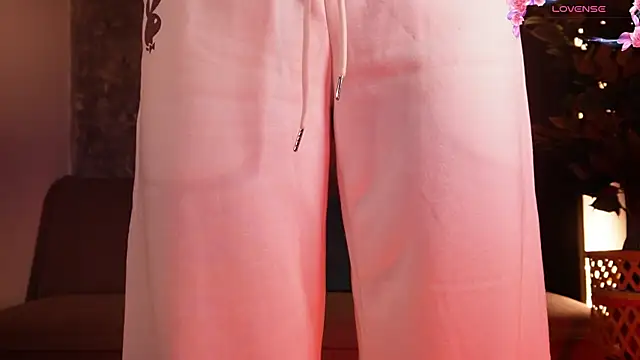 charlotte  grey online show from 07-18-26, 11:30