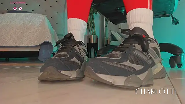 charlotte  grey online show from 01-17-26, 03:26