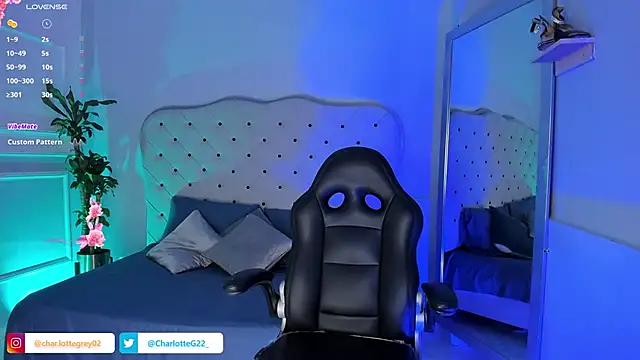 Snapshot of charlotte__grey chatting on 03-01-25, 07:37 charlotte grey online show from 03-01-25, 07:37