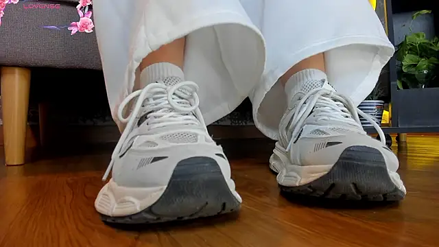 charlotte  grey online show from 02-21-26, 12:18