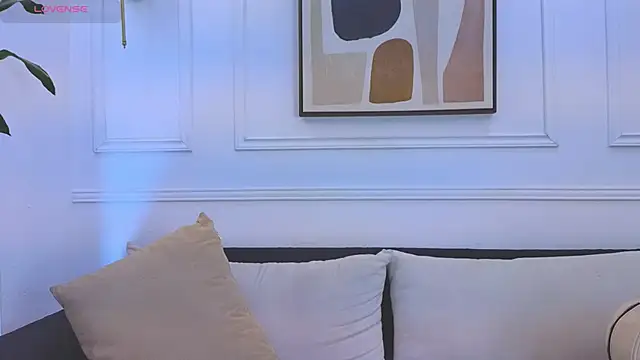 Mia thompson 19 online show from 02-25-26, 07:36