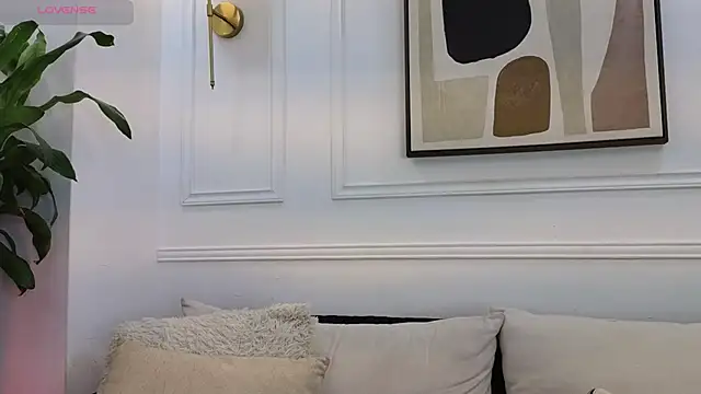 Mia thompson 19 online show from 02-24-26, 07:37