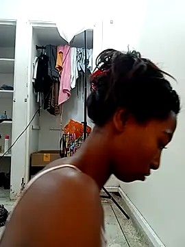 Snapshot of SabrinaDevill chatting on 03-01-25, 01:40 SabrinaDevill online show from 03-01-25, 01:40