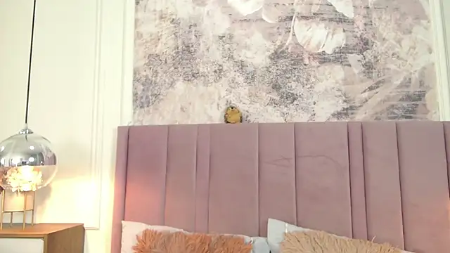 SabrinaDevill online show from 12-22-25, 01:11