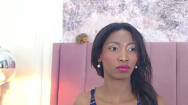 Snapshot of SabrinaDevill chatting on 10-14-25, 01:23 SabrinaDevill online show from 10-14-25, 01:23