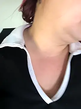 samanthakiss192 online show from 11-04-25, 06:01