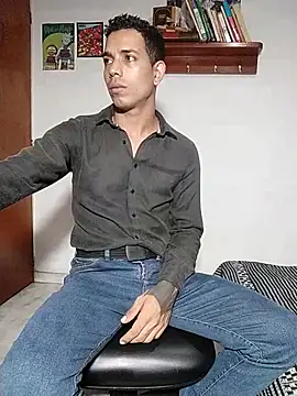 chero 95 online show from 11-23-25, 11:26