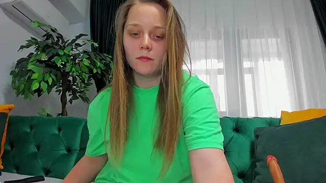 Snapshot of bonnie6969 chatting on 03-01-25, 12:34 bonnie6969 online show from 03-01-25, 12:34