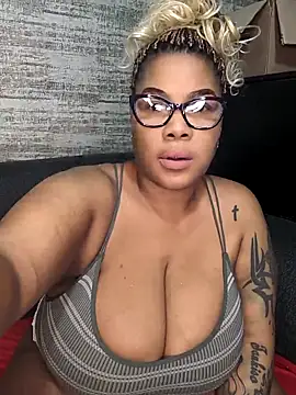 ExclusiveLeexx online show from 02-25-26, 08:03