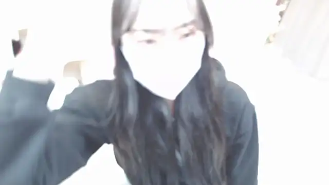 momo room online show from 02-20-25, 10:48