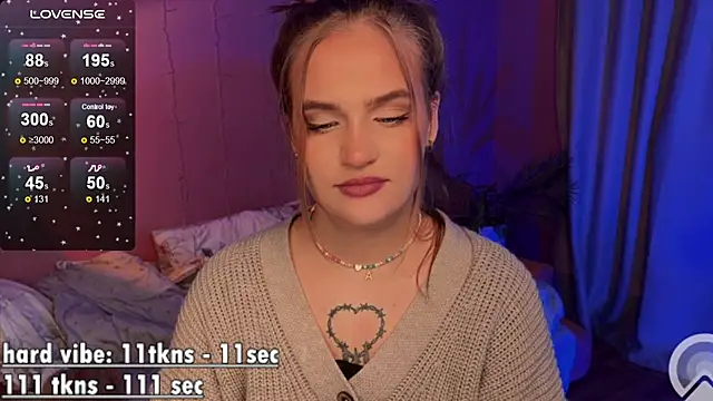 CarolineLovers online show from 03-15-25, 11:28