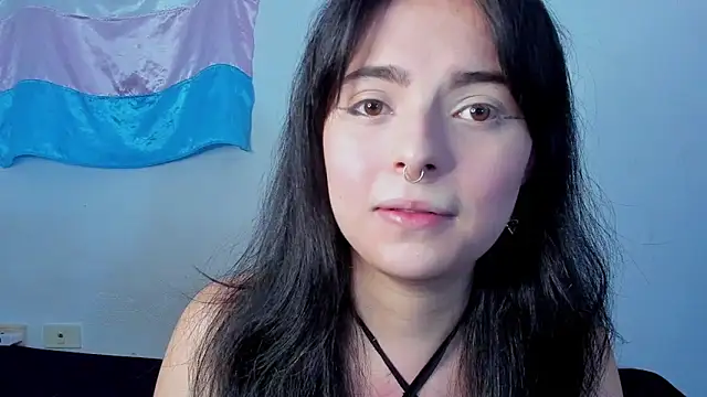 Snapshot of elizabethtaylorxxx chatting on 06-18-26, 02:11 elizabethtaylorxxx online show from 06-18-26, 02:11