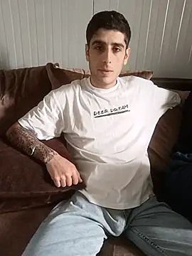 arenn1997 online show from 04-04-26, 12:45