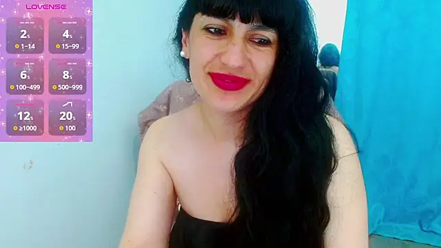 Snapshot of cristina_connor chatting on 10-02-25, 01:31 cristina connor online show from 10-02-25, 01:31