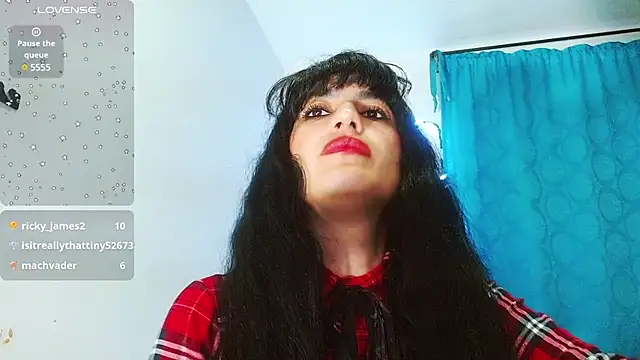 Snapshot of cristina_connor chatting on 03-16-25, 12:01 cristina connor online show from 03-16-25, 12:01