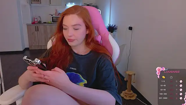 cinnabon girls online show from 04-08-26, 05:03