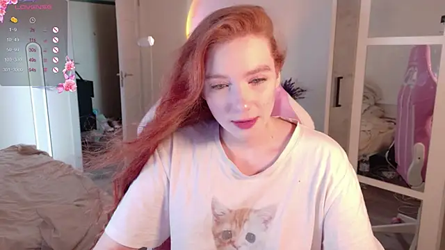 cinnabon girls online show from 10-19-25, 07:33