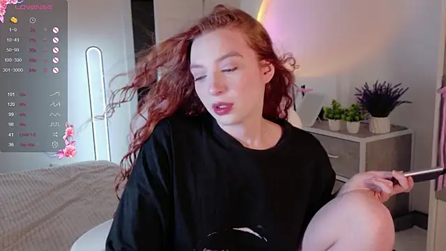 cinnabon girls online show from 10-12-25, 05:09