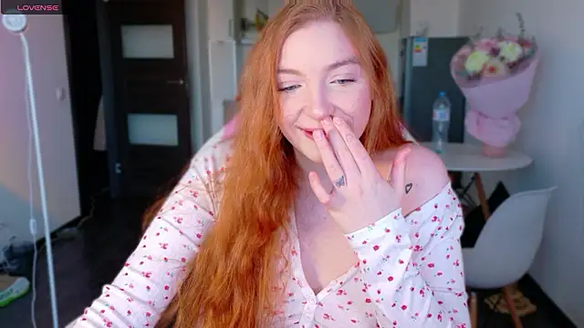 cinnabon girls online show from 03-13-26, 03:17