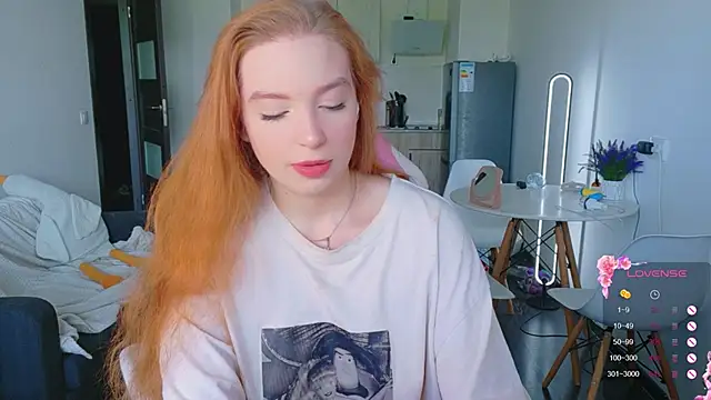 Snapshot of cinnabon_girls chatting on 05-31-26, 02:34 cinnabon girls online show from 05-31-26, 02:34