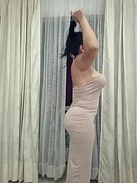 viollett 28 online show from 11-25-25, 11:27