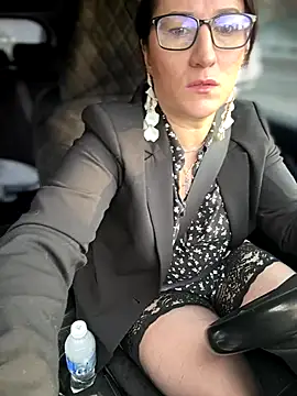 ZhenjaPoledance online show from 11-19-25, 06:24