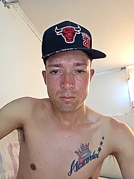 Snapshot of realg2307 chatting on 01-11-26, 09:55 realg2307 online show from 01-11-26, 09:55