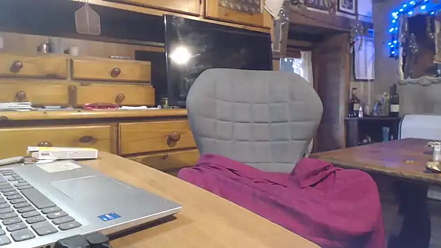 eva2023sexy online show from 12-18-25, 01:37