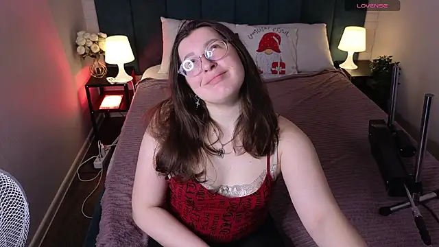 Snapshot of Peneloppa_Star chatting on 02-06-26, 09:55 Peneloppa Star online show from 02-06-26, 09:55