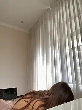 Hott Lolla online show from 11-02-25, 08:41