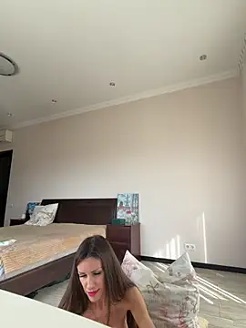 Hott Lolla online show from 02-23-26, 08:48