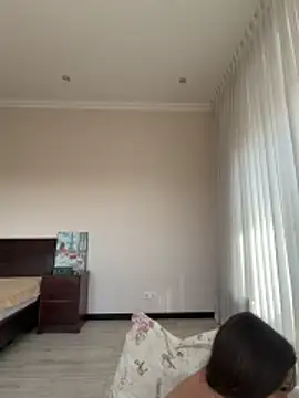 Hott Lolla online show from 02-09-26, 09:29