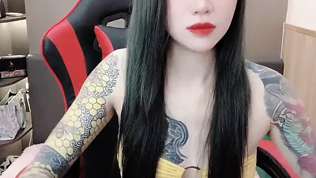 Snapshot of witch-39 chatting on 12-09-24, 08:33 witch-39 online show from 12-09-24, 08:33